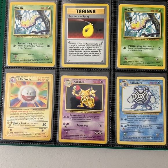 Pokemon Cards Base Set Bundle 24 Cards - Picture 3 of 3